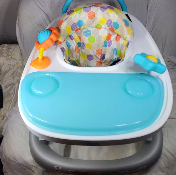 Smart Steps Dine N Play 3 in 1 Feeding Walker - Picture 8 of 15